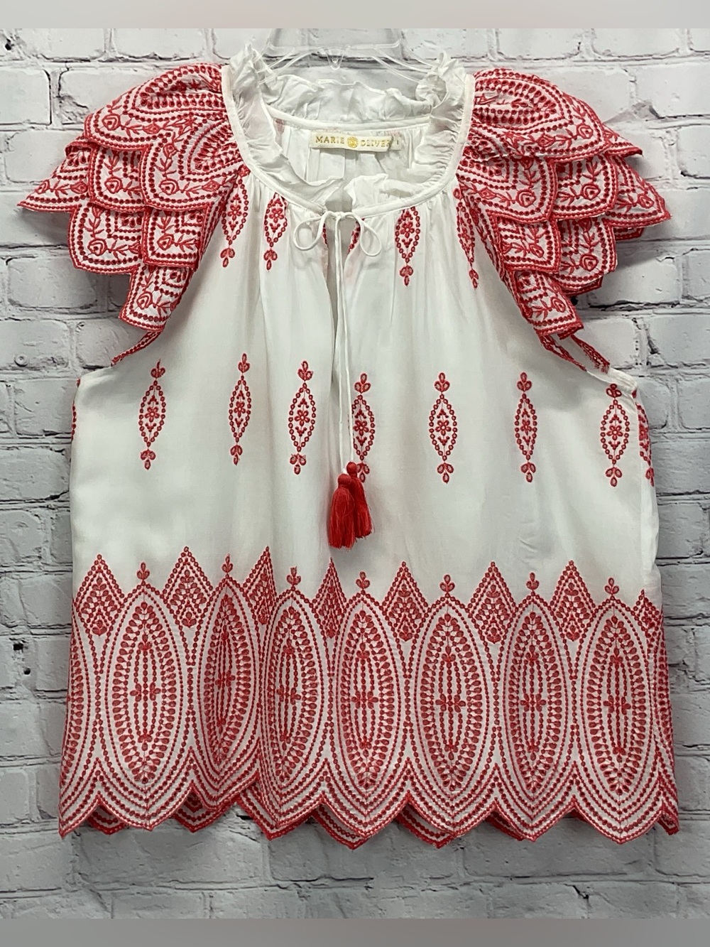 Marie Oliver Top Women's Size S White/Red Peasant Tassel Tie Scalloped Sleeves
